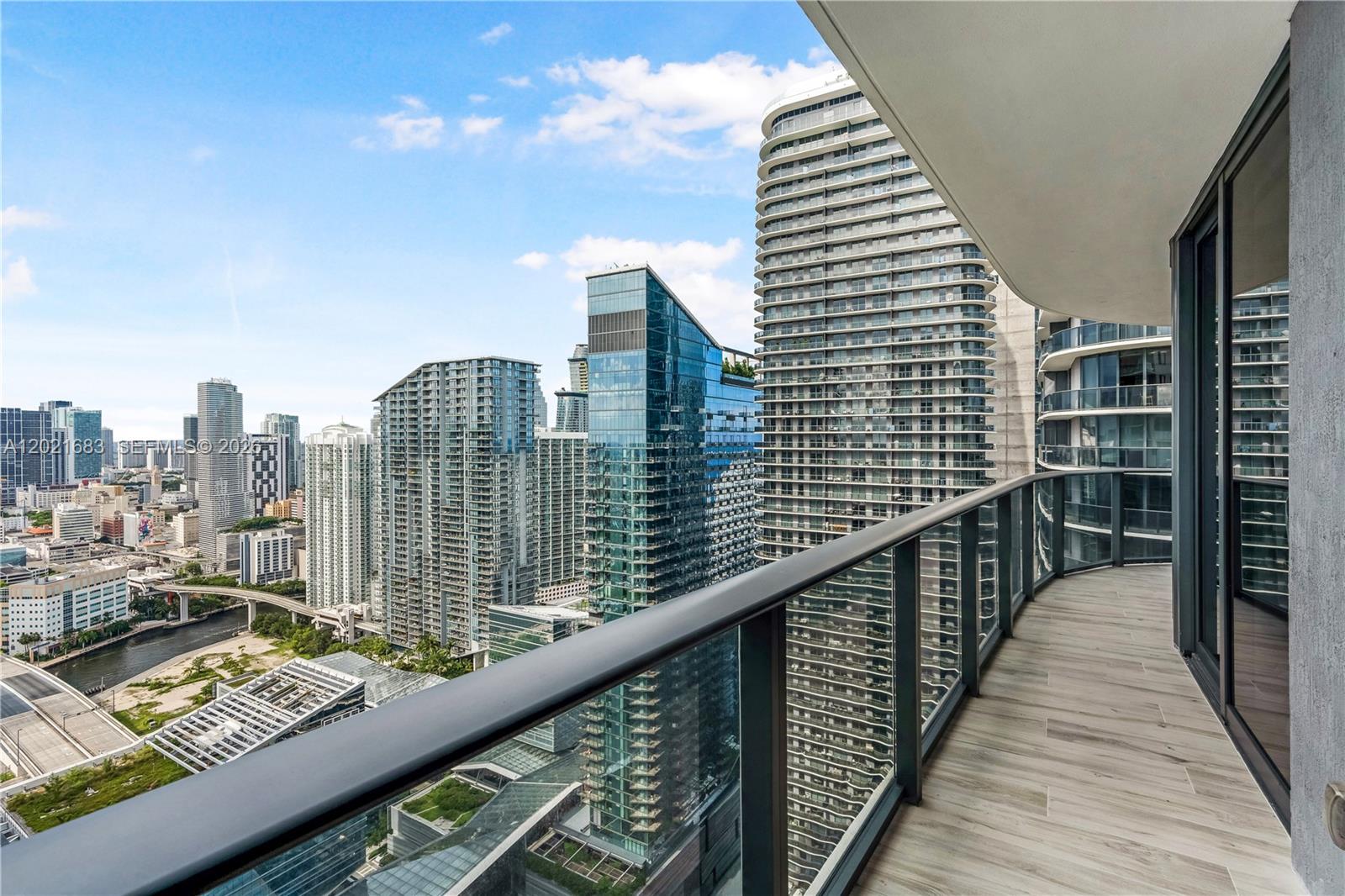 55 Southwest 9th Street, Unit 4001 Miami, FL 33130 - Photo 1 of 34