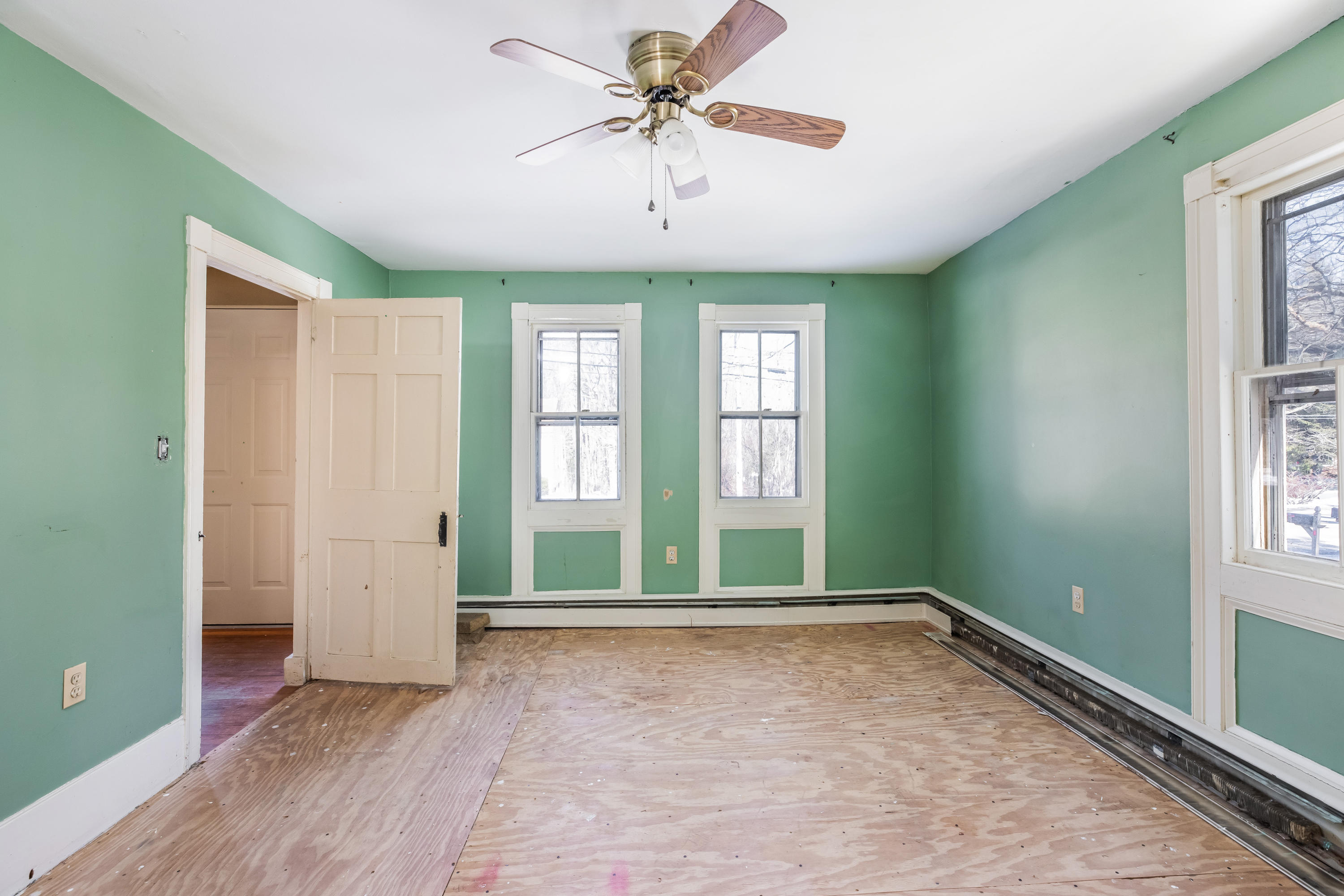 526 Pool Street Biddeford, ME 04005 - Photo 15 of 30 015-photo-bedroom-6816536