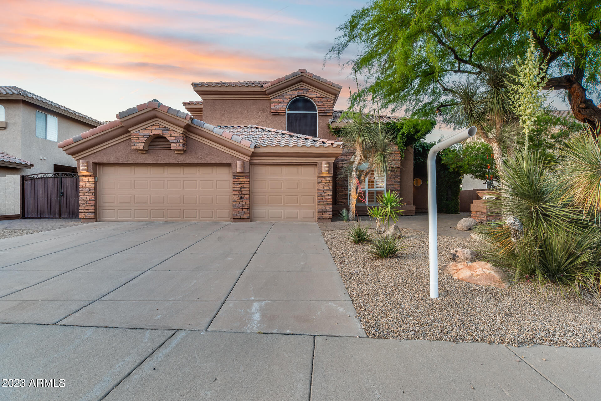 1708 East Kathleen Road Phoenix, AZ 85022 - Photo 1 of 82