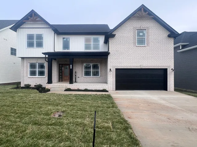 $504,000 | 733 Buffalo Frd Drive, Clarksville, TN 37042