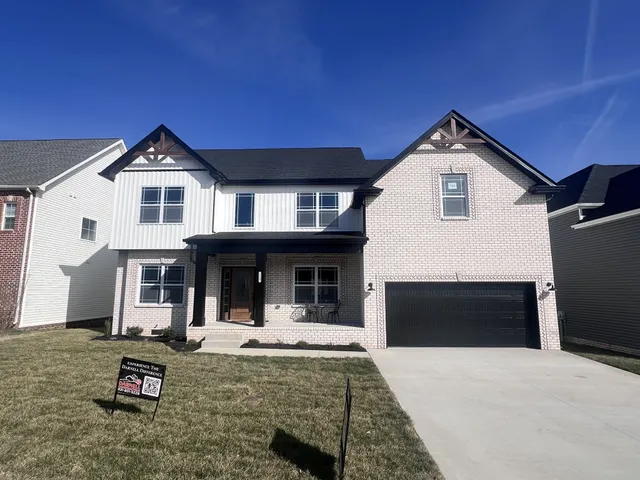 $500,000 | 733 Buffalo Frd Drive, Clarksville, TN 37042