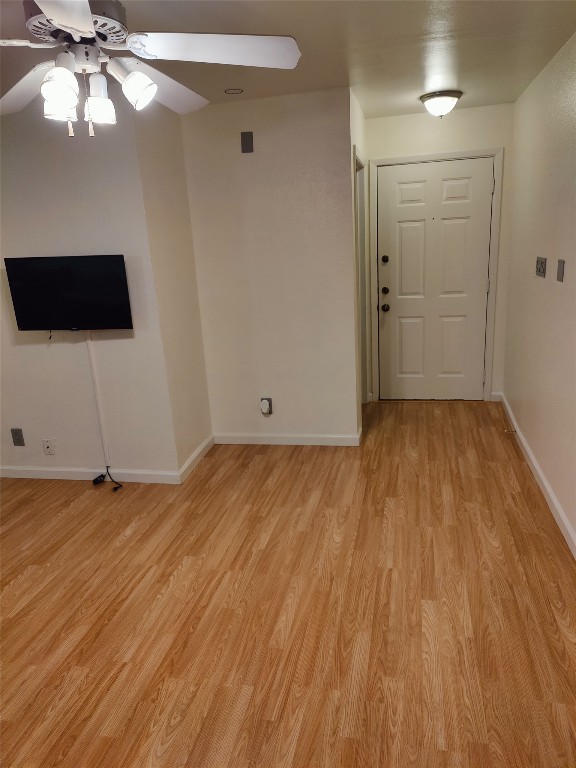 2500 Burleson Road, Unit 315 Austin, TX 78741 - Photo 6 of 21 TV can stay if desired