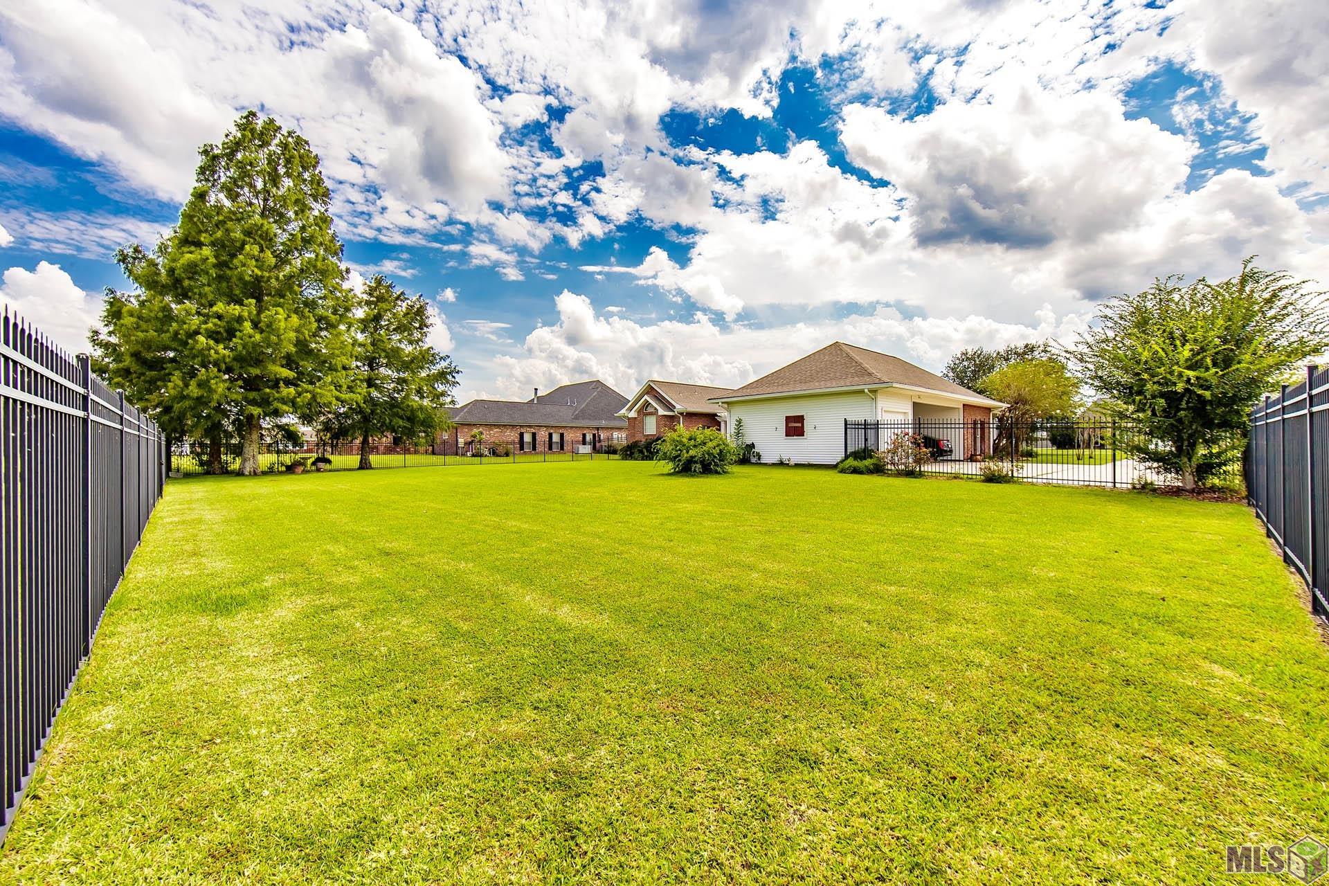 216 Joshua Reed Drive Houma, LA 70360 - Photo 12 of 13