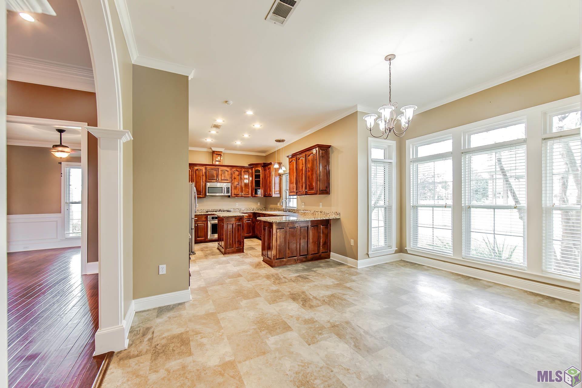 216 Joshua Reed Drive Houma, LA 70360 - Photo 3 of 13