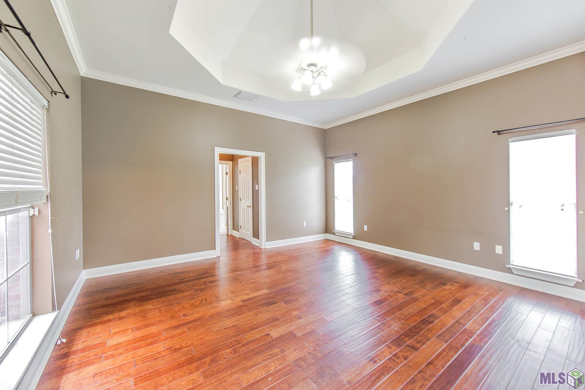 216 Joshua Reed Drive Houma, LA 70360 - Photo 5 of 13