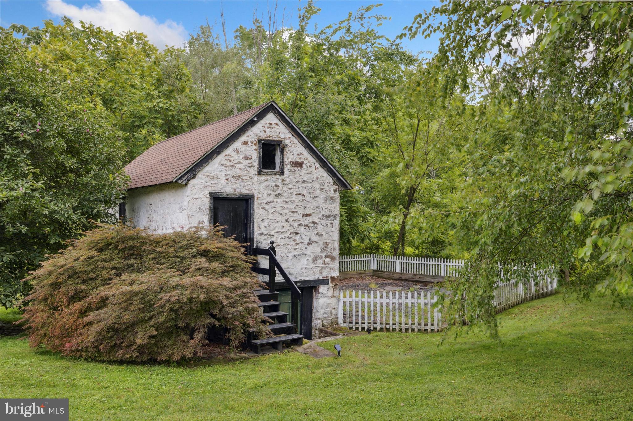 805 Nesbitt Road Ambler, PA 19002 - Photo 42 of 51