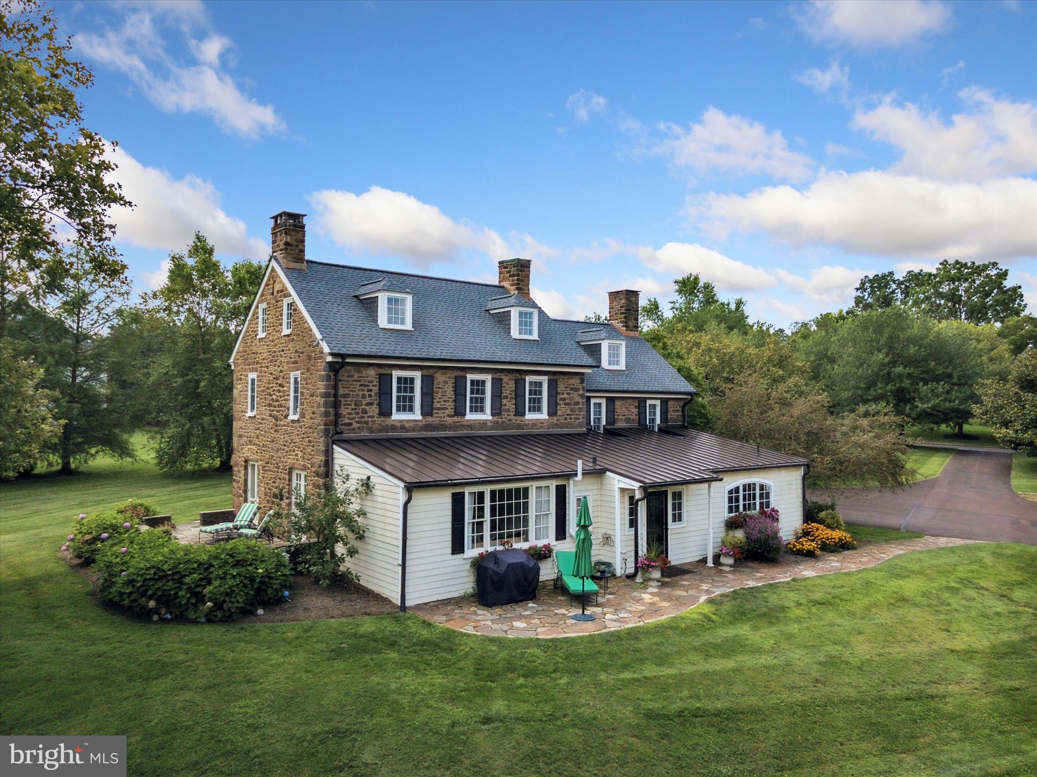 805 Nesbitt Road Ambler, PA 19002 - Photo 6 of 51