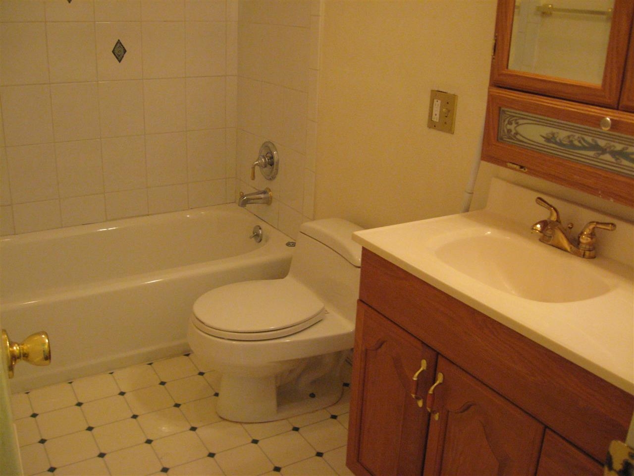 2052 Dryden Road El Cajon, CA 92020 - Photo 14 of 25 Gallery Image 14