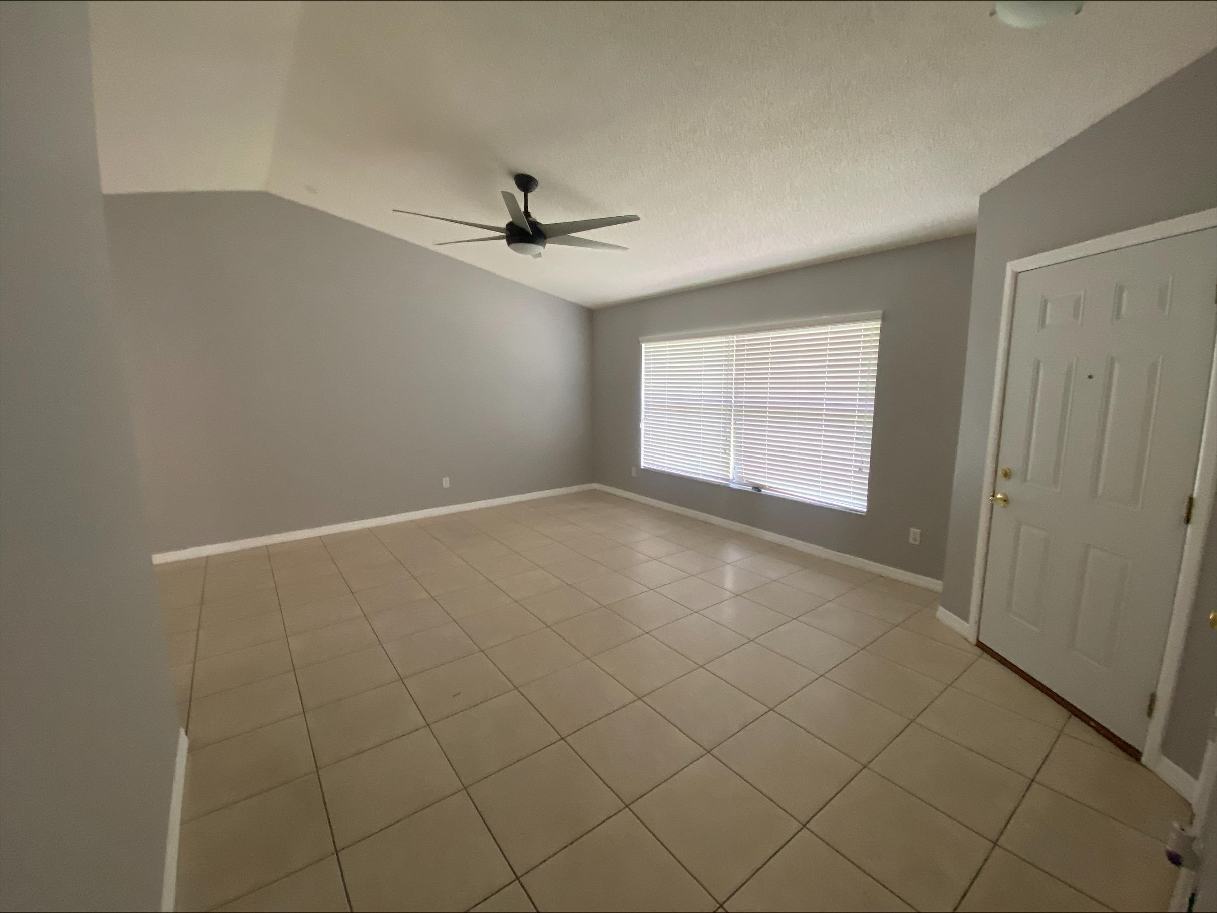 5165 Formby Drive Orlando, FL 32812 - Photo 3 of 23