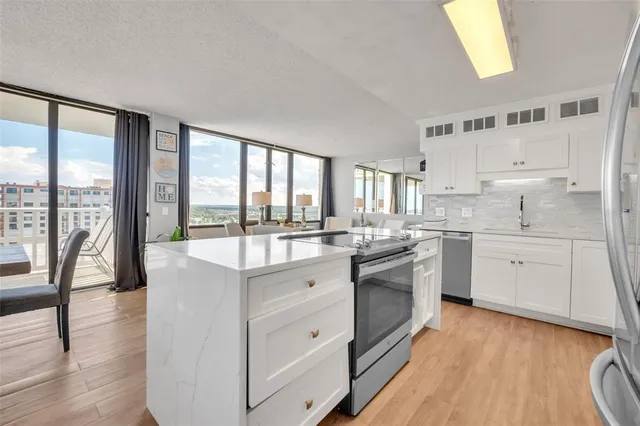 $544,000 | 3580 South Ocean Shore Boulevard, Unit 706, Flagler Beach, FL 32136