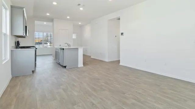 $299,690 | 171 Palestine Trail, Kyle, TX 78640