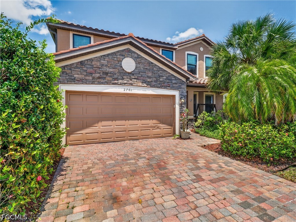 2740 Via Piazza Loop Fort Myers, FL 33905 - Photo 2 of 46