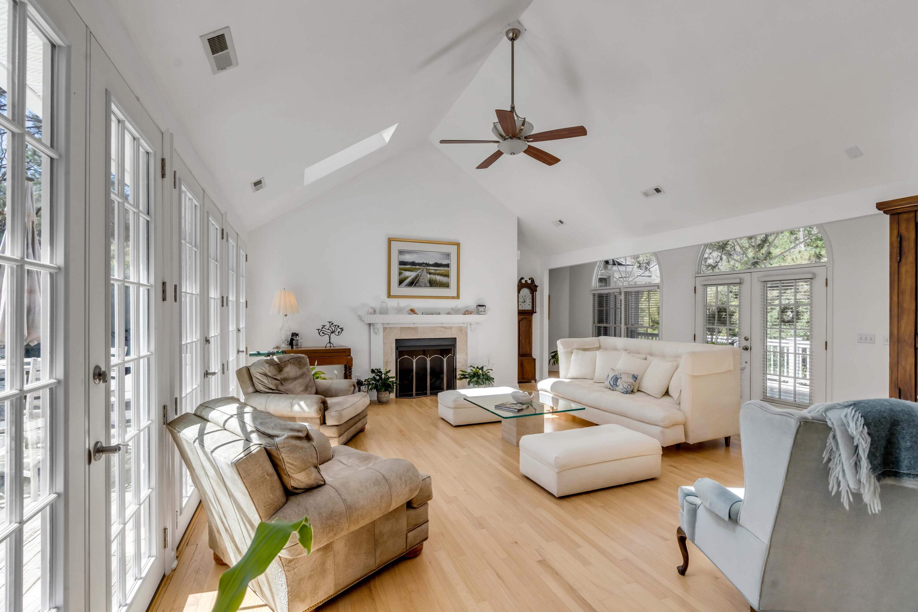 1988 Longcreek Road Wadmalaw Island, SC 29487 - Photo 8 of 46 DSC01673