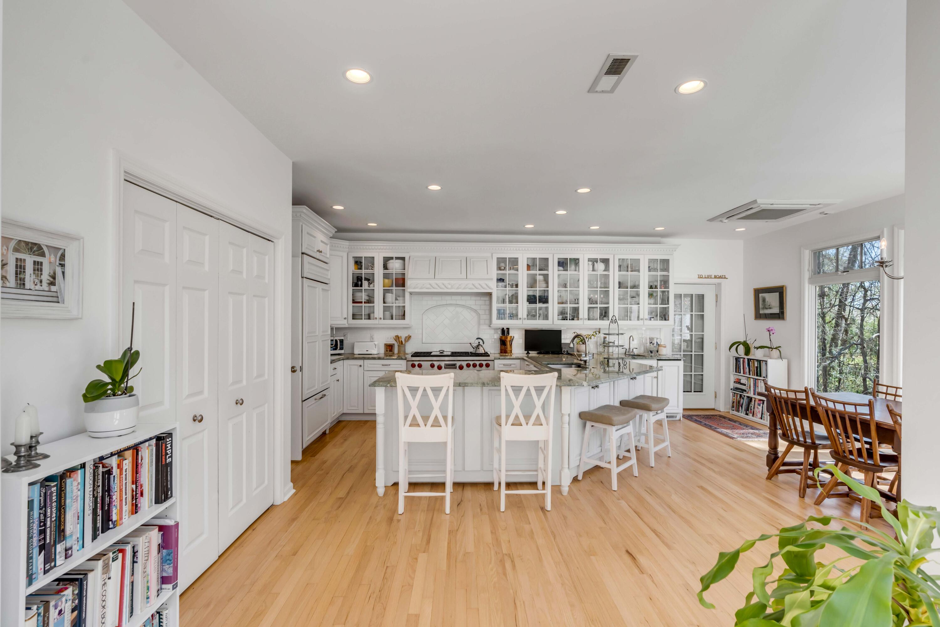 1988 Longcreek Road Wadmalaw Island, SC 29487 - Photo 10 of 46 DSC01678