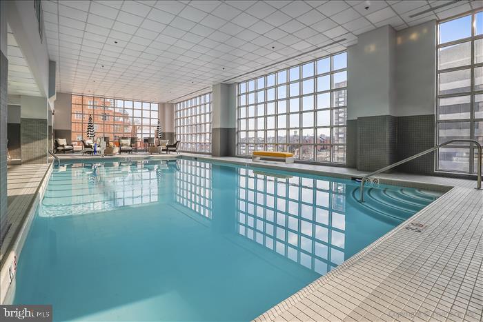 250 President Street, Unit 603 Baltimore, MD 21202 - Photo 14 of 40