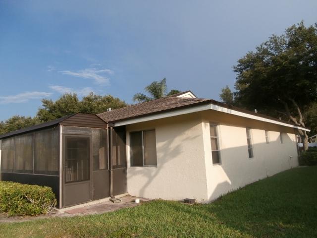 8669 Sunbird Place Boca Raton, FL 33496 - Photo 7 of 10 0 (9)