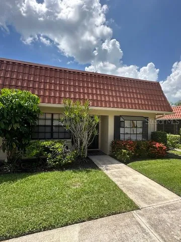 $1,850 | 19029 US Highway 19 North, Unit 20F, Clearwater, FL 33764