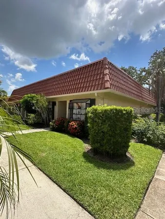 $1,795 | 19029 US Highway 19 North, Unit 20F, Clearwater, FL 33764