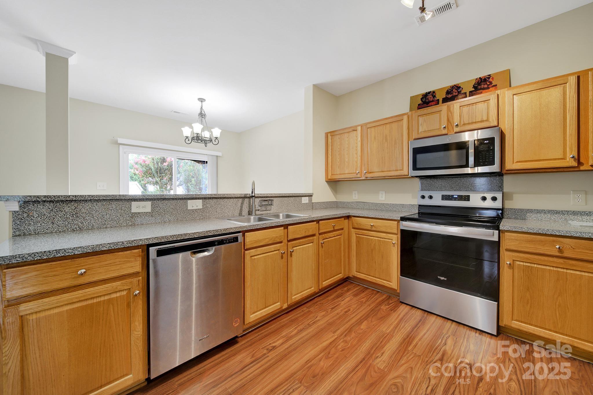 3333 Cole Mill Road Charlotte, NC 28270 - Photo 9 of 39 Gallery Image 9