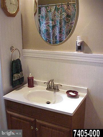 3511 Fox Run Road Dover, PA 17315 - Photo 16 of 32 Gallery Image 16