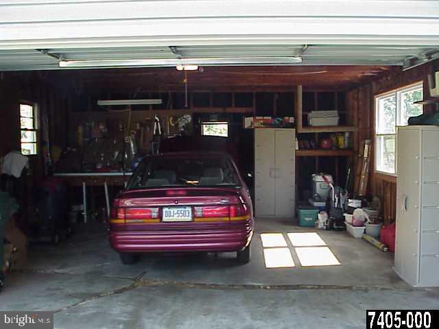 3511 Fox Run Road Dover, PA 17315 - Photo 27 of 32 Gallery Image 27