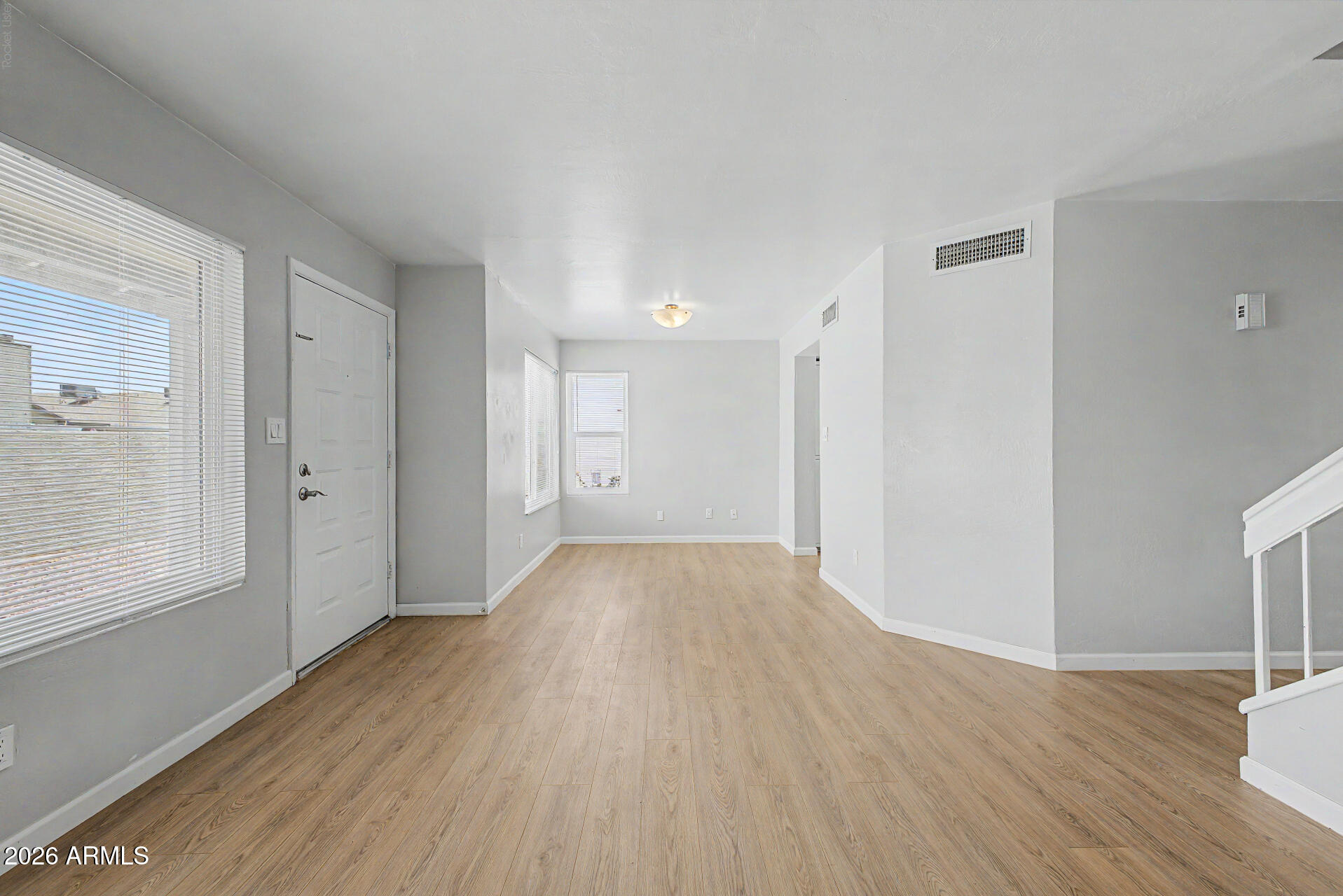 2455 East Broadway Road, Unit 78 Mesa, AZ 85204 - Photo 27 of 41 Living - Dining
