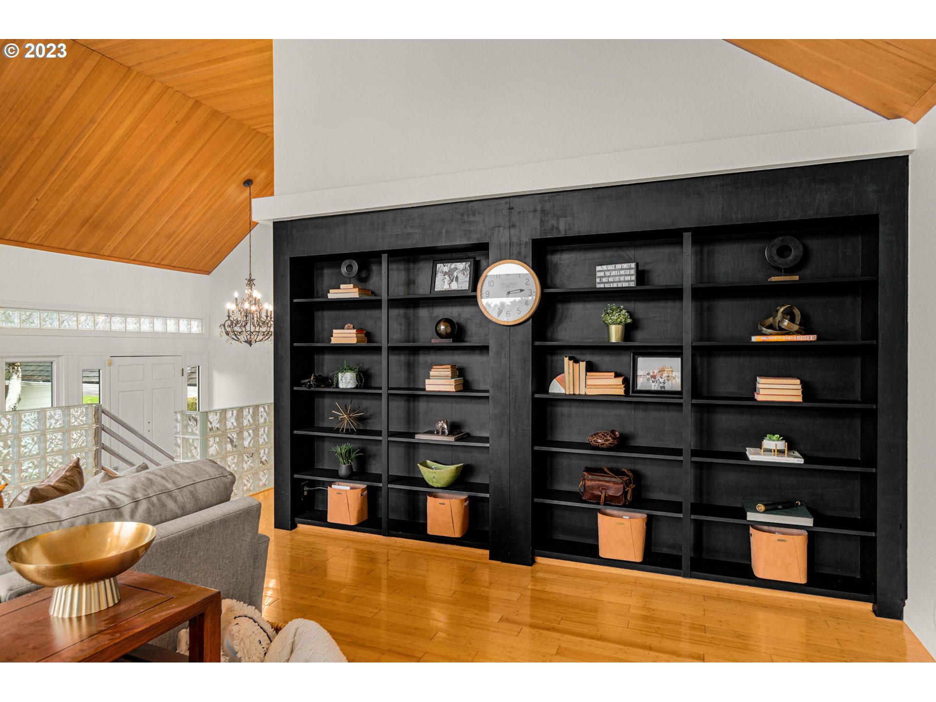 11858 Donald Road Northeast Aurora, OR 97002 - Photo 12 of 47 Gallery Image 12