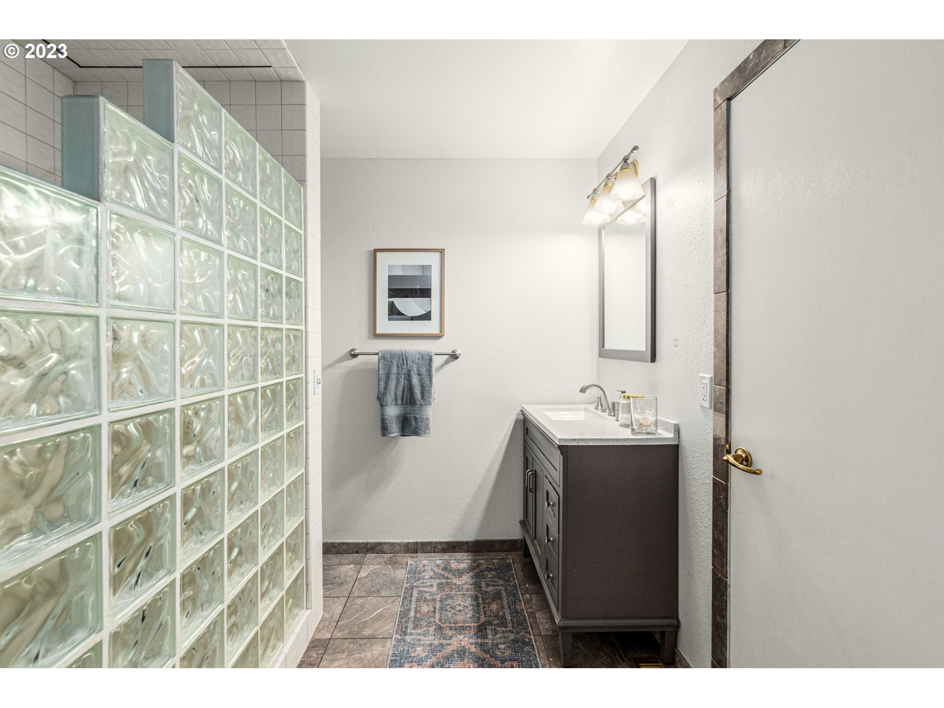 11858 Donald Road Northeast Aurora, OR 97002 - Photo 23 of 47 Gallery Image 23