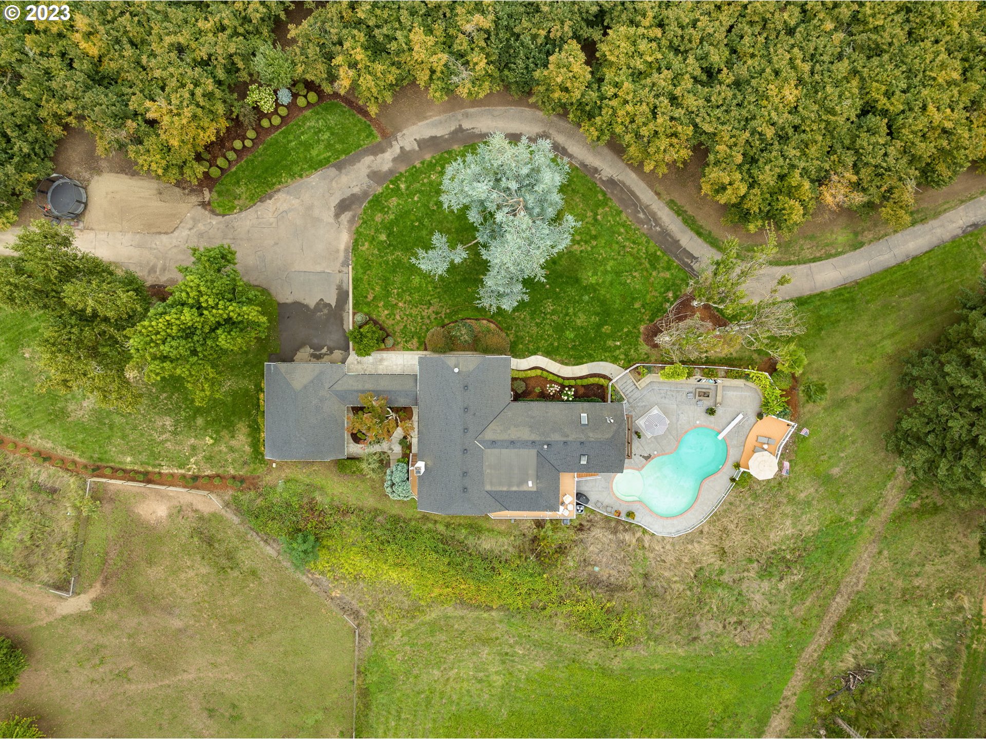 11858 Donald Road Northeast Aurora, OR 97002 - Photo 42 of 47 Gallery Image 42