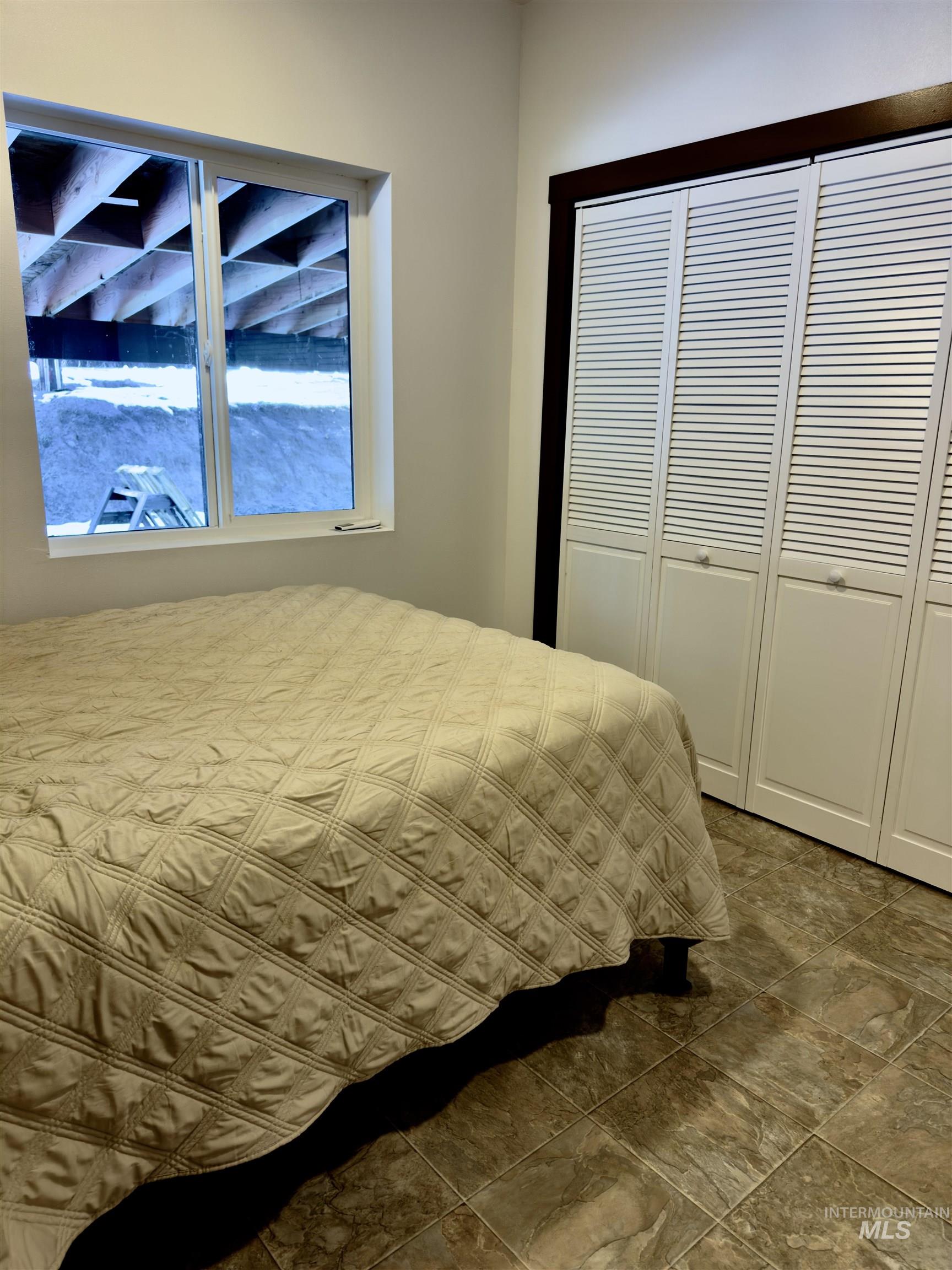 1112 Old Pk Road Deary, ID 83823 - Photo 17 of 23 Bedroom with a closet