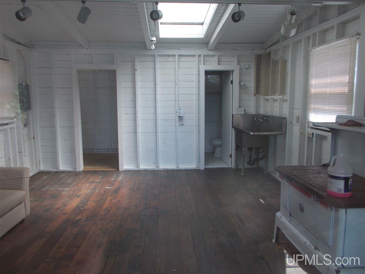 7202 Elm Road Republic, MI 49879 - Photo 2 of 36