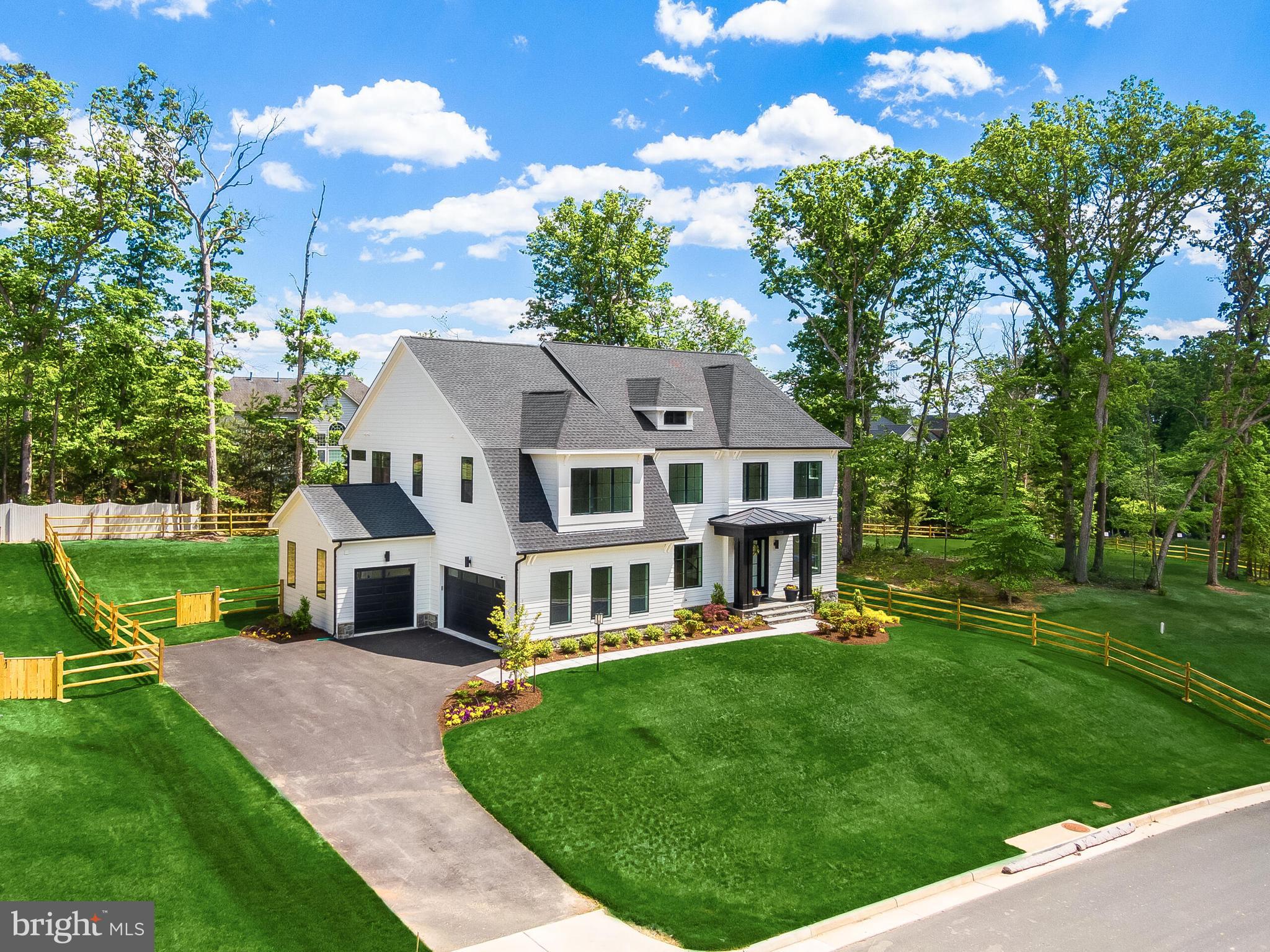9209 Franks Point Lane Lorton, VA 22079 - Photo 3 of 33