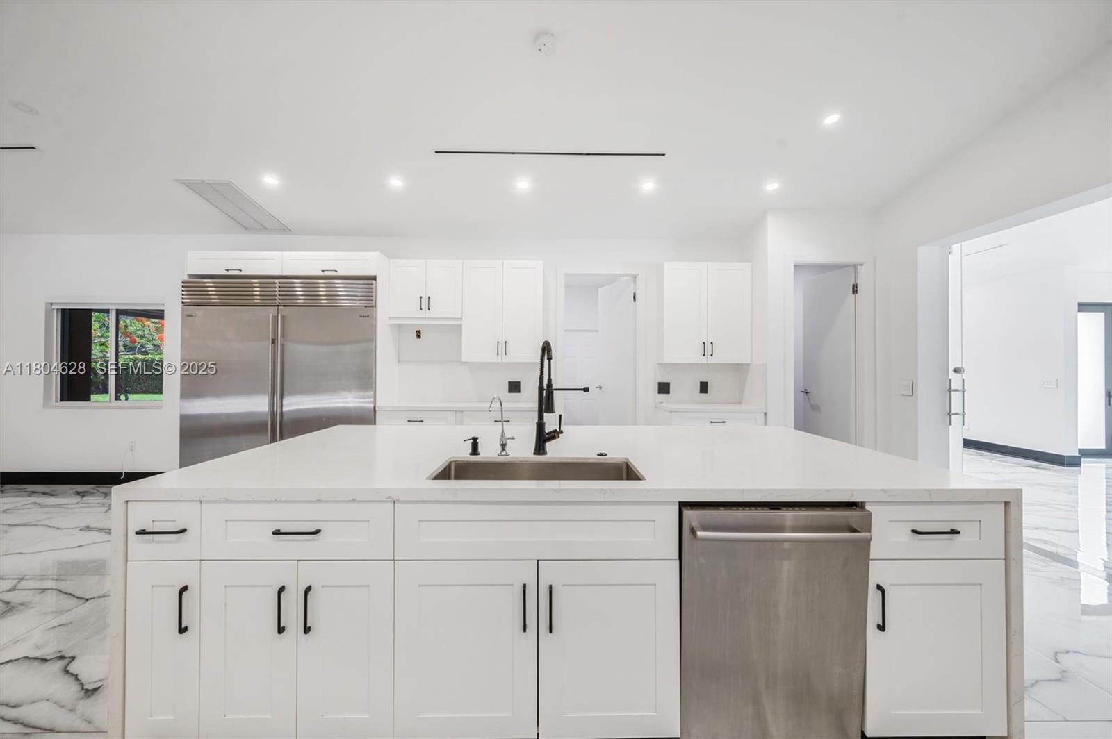 5121 Southwest 210th Terrace Southwest Ranches, FL 33332 - Photo 16 of 70