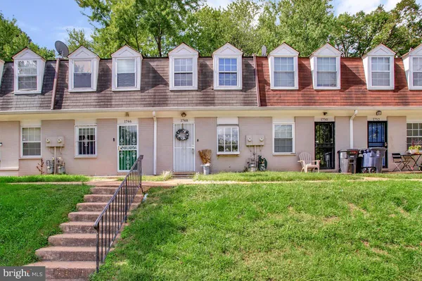 $170,000 | 1748 Dutch Village Drive, Unit O377, Landover, MD 20785