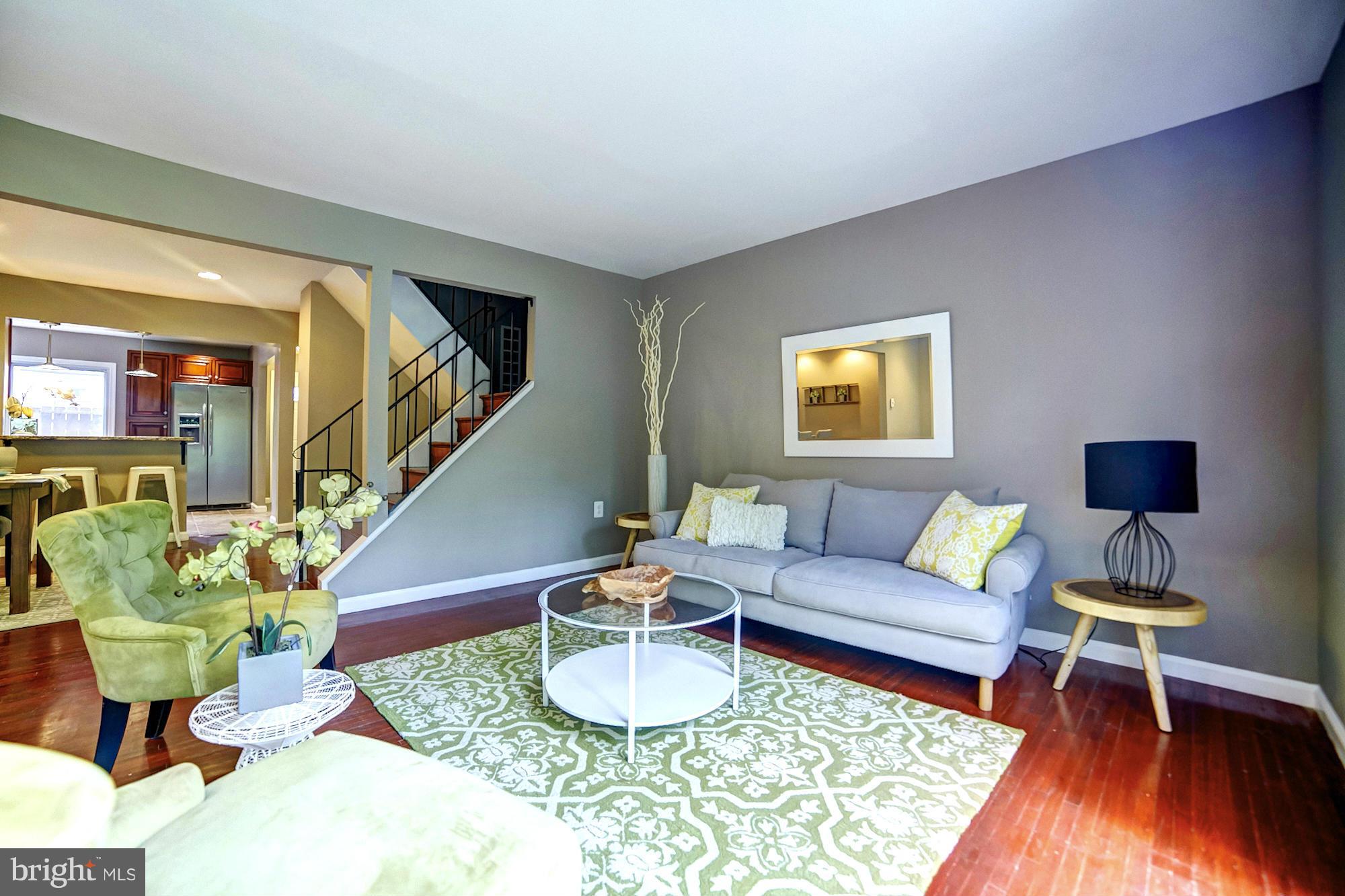 8248 Vosges Road Baltimore, MD 21244 - Photo 7 of 23 Cozy Living Room