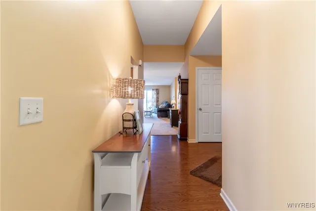 $279,900 | 34 Glenfield Drive, West Seneca, NY 14224