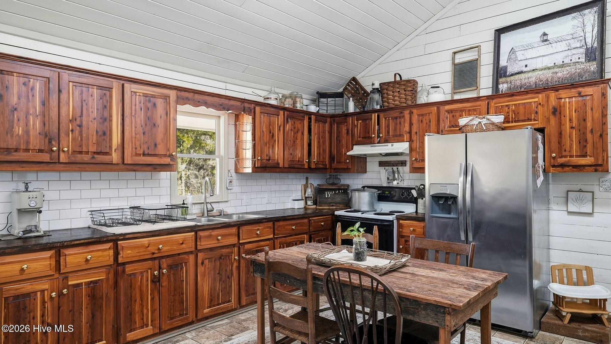 260 Lick Creek Road Carthage, NC 28327 - Photo 8 of 40 8_DSC07232 copy