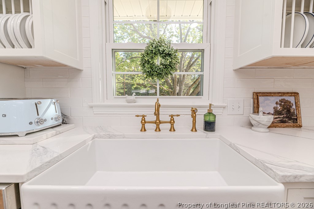 1802 Holiday Road Sanford, NC 27330 - Photo 9 of 49 Gallery Image 9