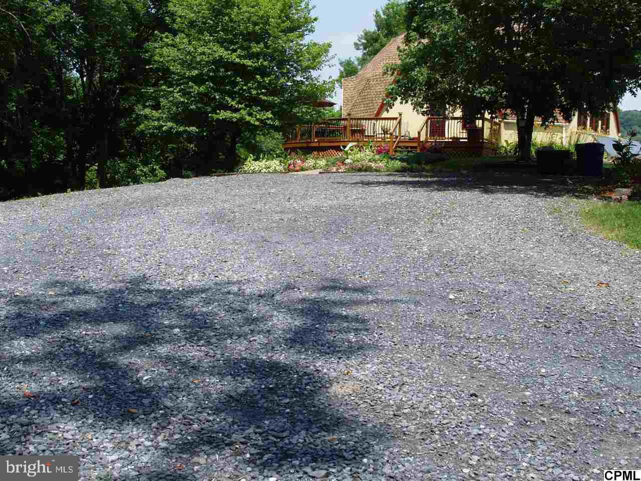 299 Newberry Road Middletown, PA 17057 - Photo 8 of 25 Gallery Image 8