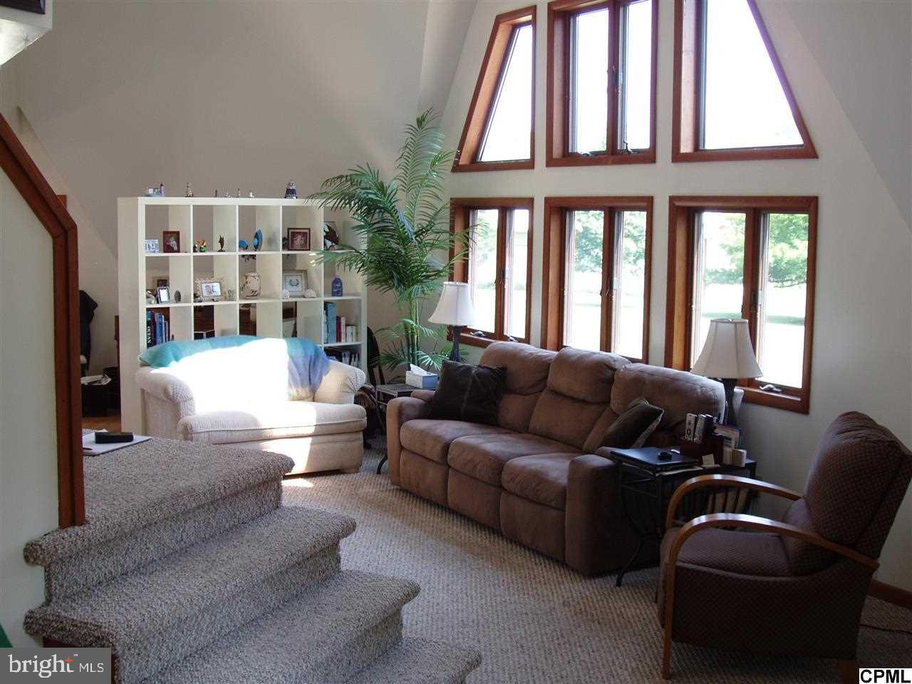 299 Newberry Road Middletown, PA 17057 - Photo 9 of 25 Gallery Image 9