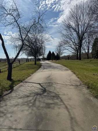 $895,000 | 1315 Northeast 46th Street, Topeka, KS 66617