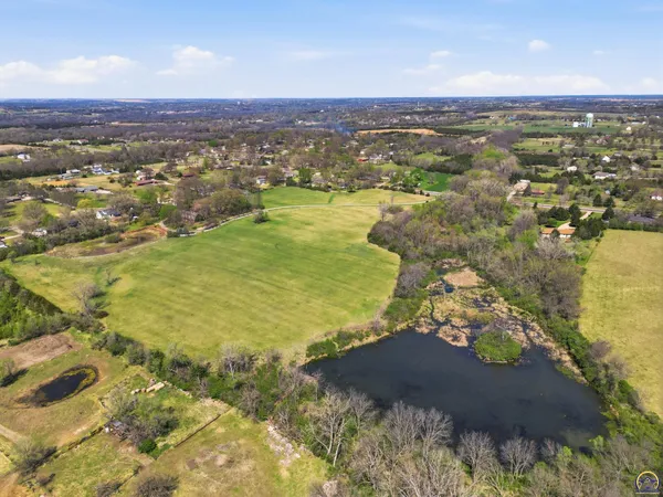 $895,000 | 1315 Northeast 46th Street, Topeka, KS 66617