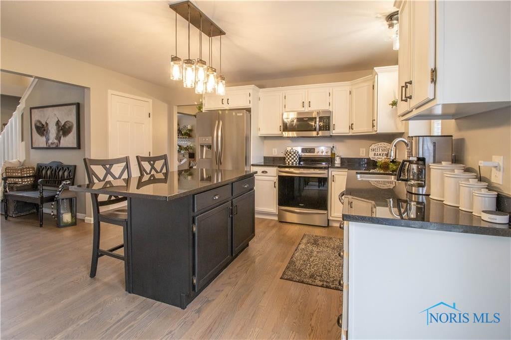 1867 Crossfields Road Perrysburg, OH 43551 - Photo 15 of 37 Gallery Image 15