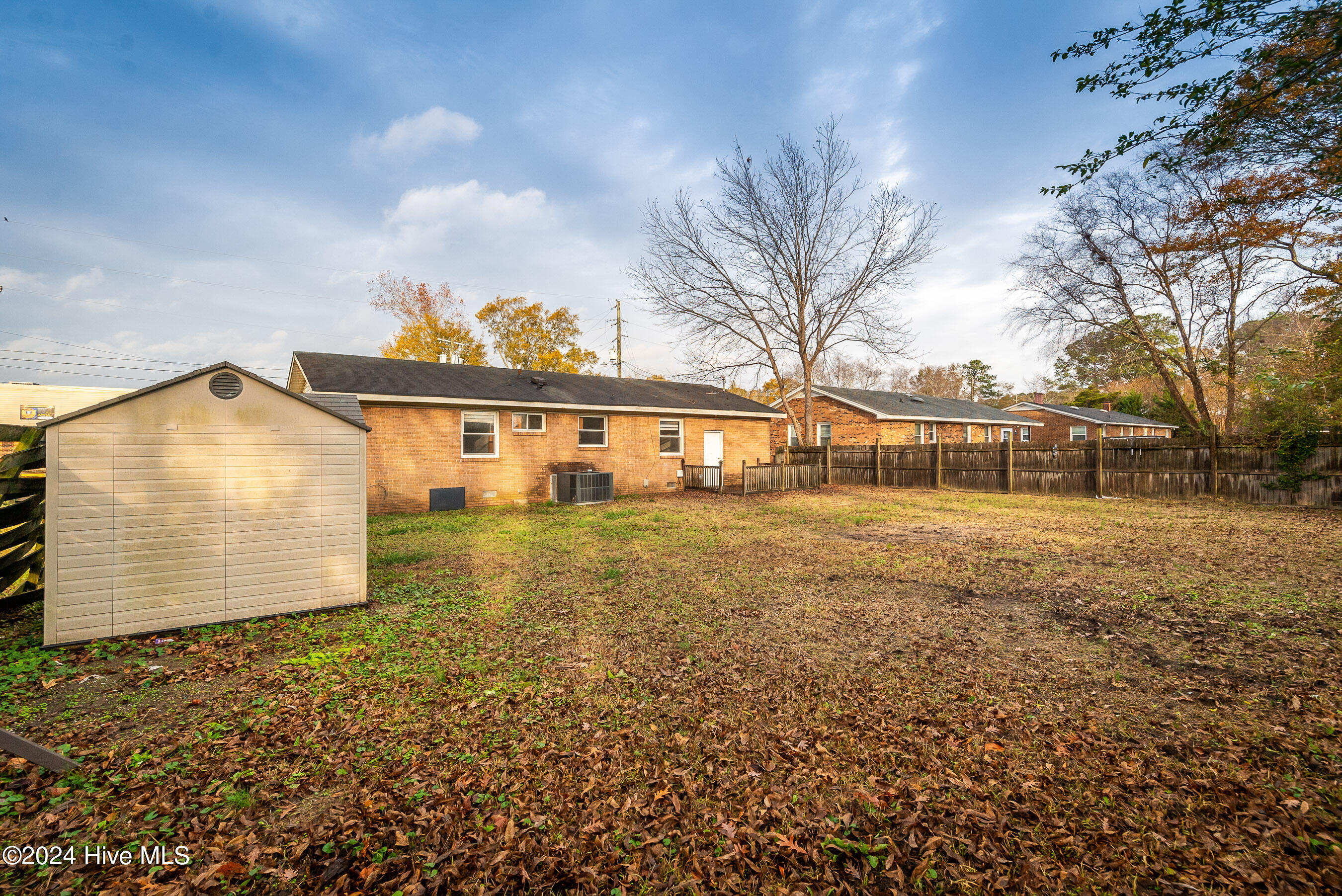 4033 Laurinburg Road Ayden, NC 28513 - Photo 25 of 29 20241211 MLS D_Wu 4033 Laurinburg St Ayd