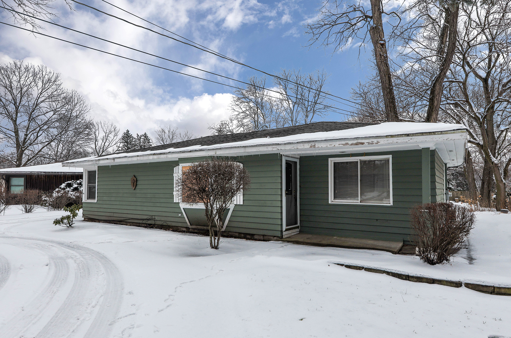 28W365 Batavia Road Warrenville, IL 60555 - Photo 2 of 20
