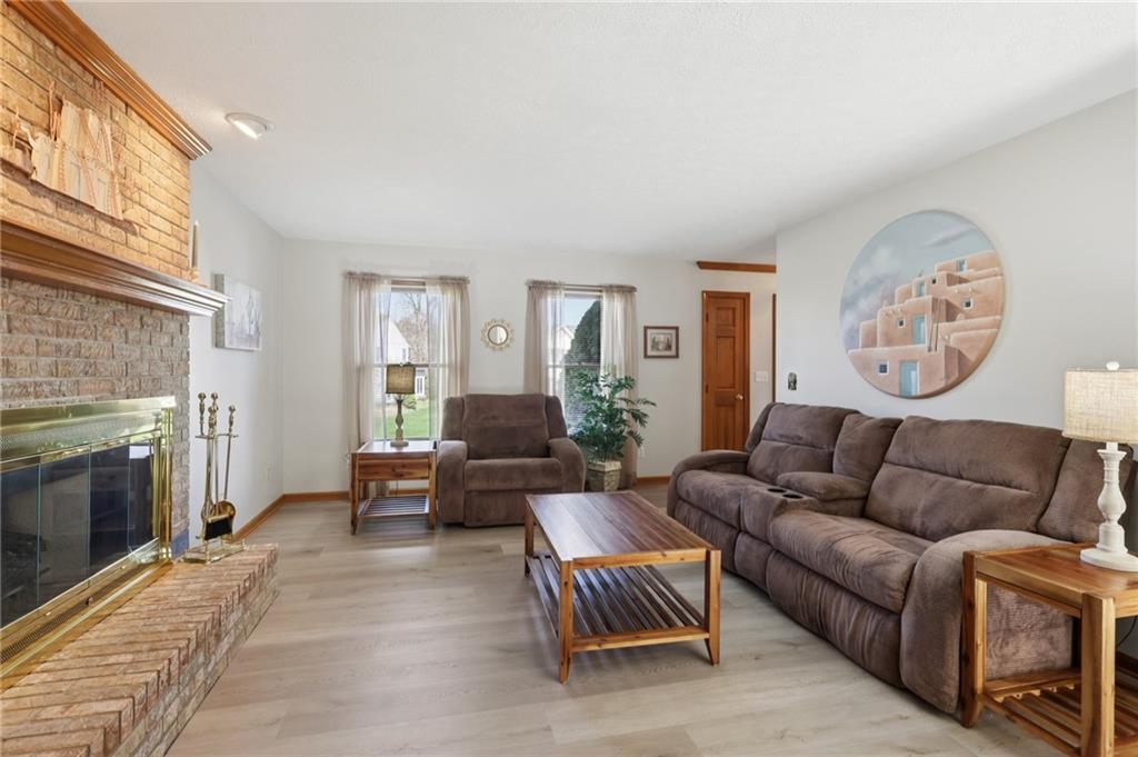 365 Cobblestone Circle McKees Rocks, PA 15136 - Photo 7 of 43 Gallery Image 7