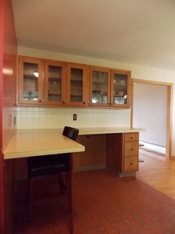 40 Montvale Road Gardner, MA 01440 - Photo 14 of 30 Gallery Image 14