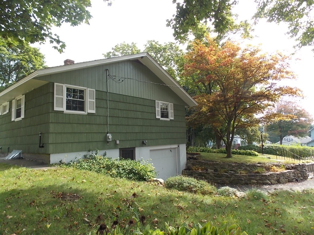 40 Montvale Road Gardner, MA 01440 - Photo 8 of 30 Gallery Image 8