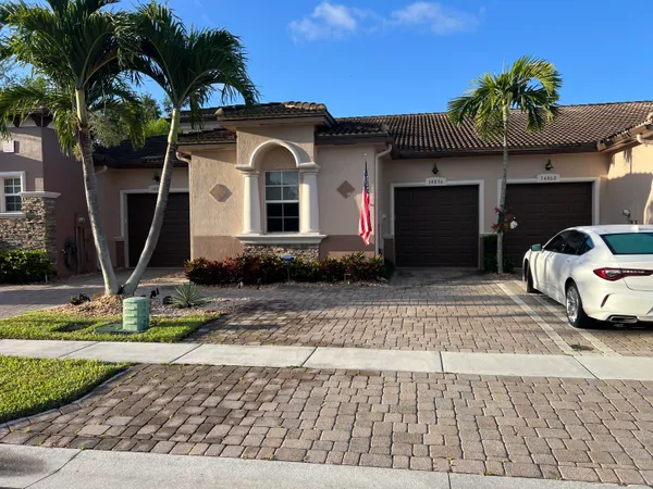 $3,200 | 14856 Barletta Way, Delray Beach, FL 33446