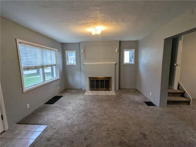 $109,000 | 304 Miami Street, Hiawatha, KS 66434